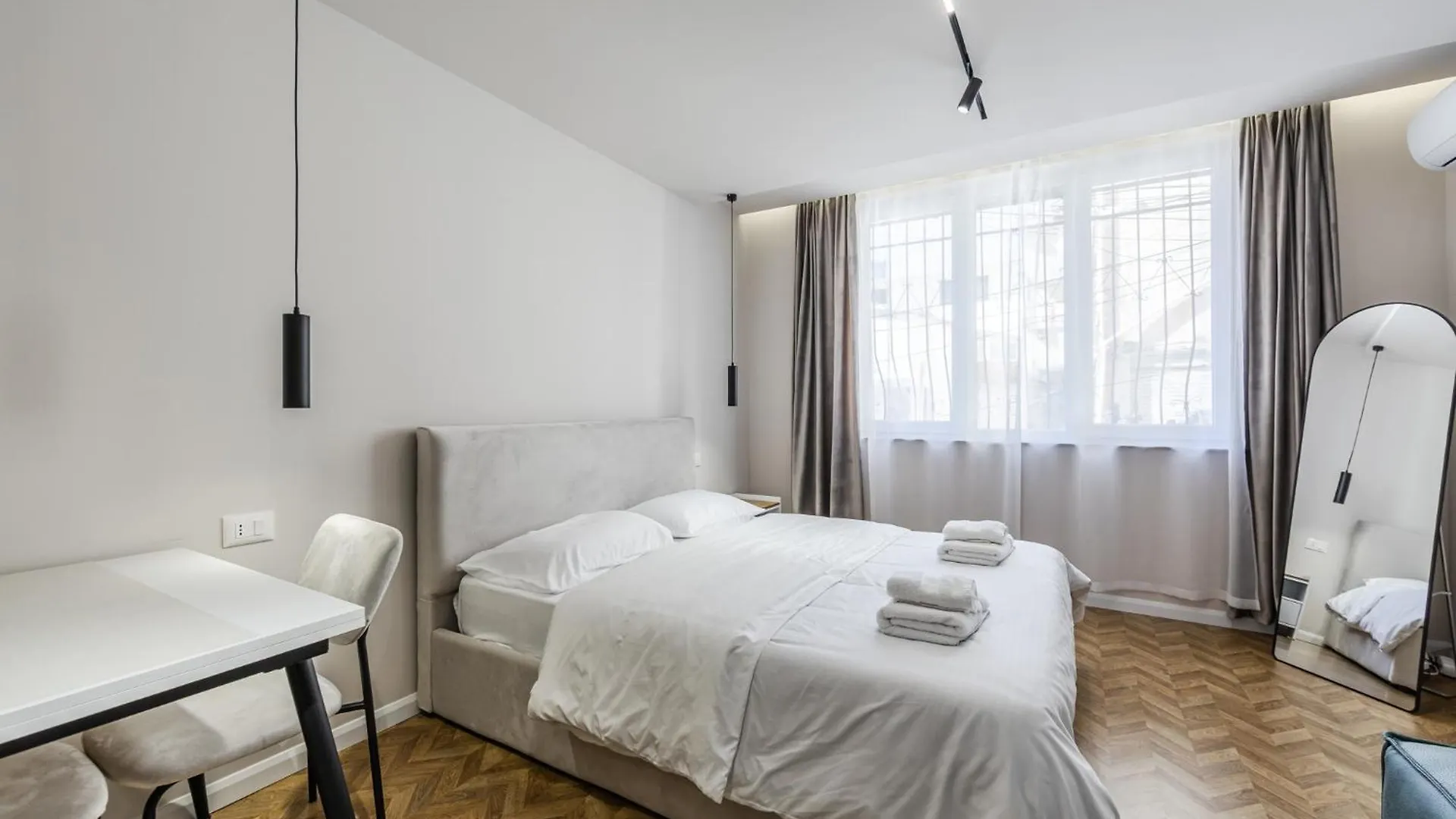 1 Bedroom Loft - Serenitas 1 Tirana Apartment